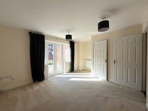 Lounge- click for photo gallery